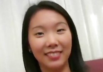 सुंदर एशियाई नि: शुल्क एशियाई अश्लील वीडियो सी - abuserporncom - 9 मिन