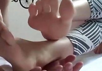 asian feet licking - 9 min