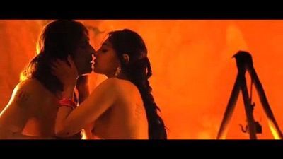 radhika apte Szene bollywood ausgedörrt :Film: 2 min