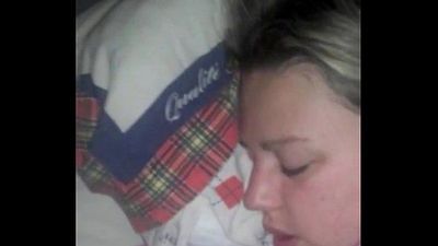 Cumshot facial sleeping wife - 2 min