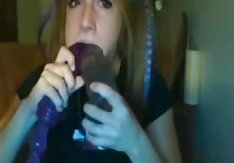 Best sloppy deepthroat blowjobs on webcam
