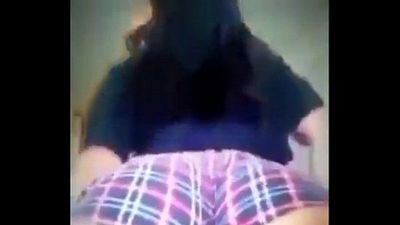 Thick white girl twerking - Pornhub.com.MP4 - 2 min