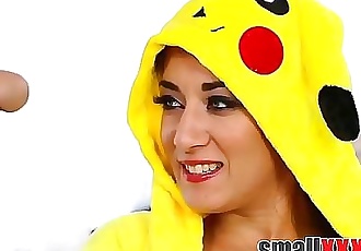 Mec baise Un Minuscule adolescent Pokemon girlsmallxxxhd.com 8 min hd