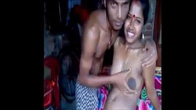 Married Indian Couple From Bihar Sex Scandal - IndianHiddenCams.com - 1 min 20 sec