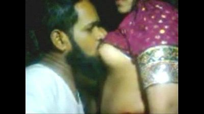 Indian sexy chachi with her neighbor - 3 min