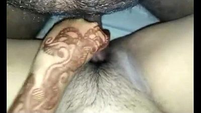Ostatnio w małżeństwie indyjski GF masturbuje się i fuck indianamateurporn.com 1 min 3 s