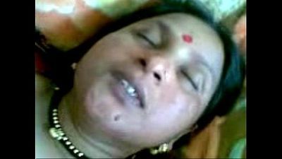 Indian Village aunty sex in her husband - 4 min