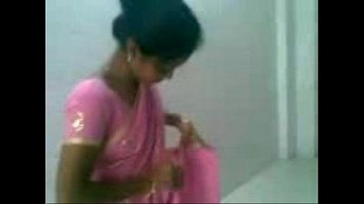 różowy sari żona 10 min