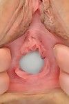 पतली किशोरी फैला लेबिया होंठ विस्तृत खुला इससे पहले विशाल सेक्स खिलौना प्रविष्टि - हिस्सा 2