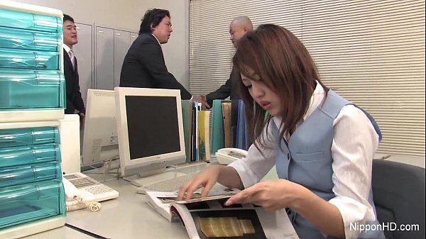 Japanisch Babe bekommt gefickt in die office hd
