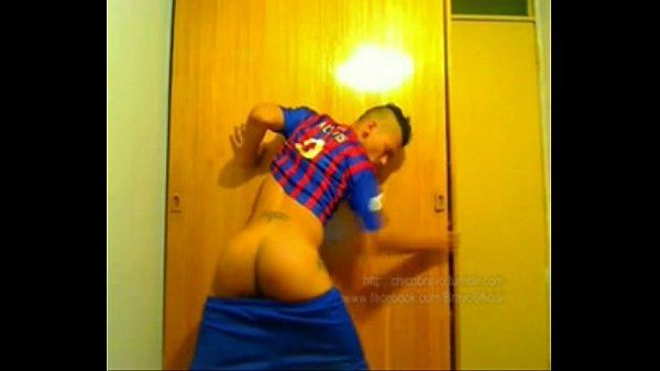 Soccer Player shakes his ass cums