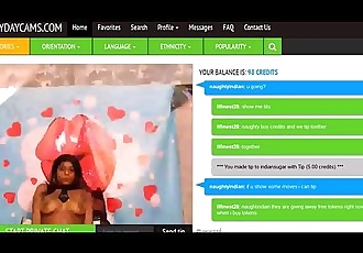 गर्म भारतीय किशोरी 19 साल पुराना शो स्तन और हिलाता है गांड पर everydaycams.com