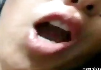 Desi bhabhi Babe masturbieren auf webcam indiansexygfs.com 8 min