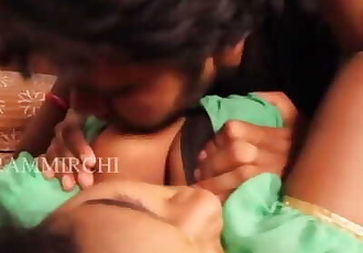 hot Desi Kurzfilm 184 Big Titten drückte schwer viele times, drücken & küsste