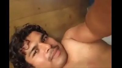Sur India Chica Tener Impresionante Sexo Con Novio hornyslutcams.com 11 min