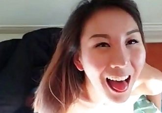 Zoet Cum gezicht van mijn Aziatische girlfrined Liu 12 min