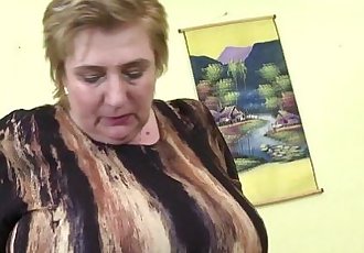 Huge titted granny playing with her boobs and toying - 6 min